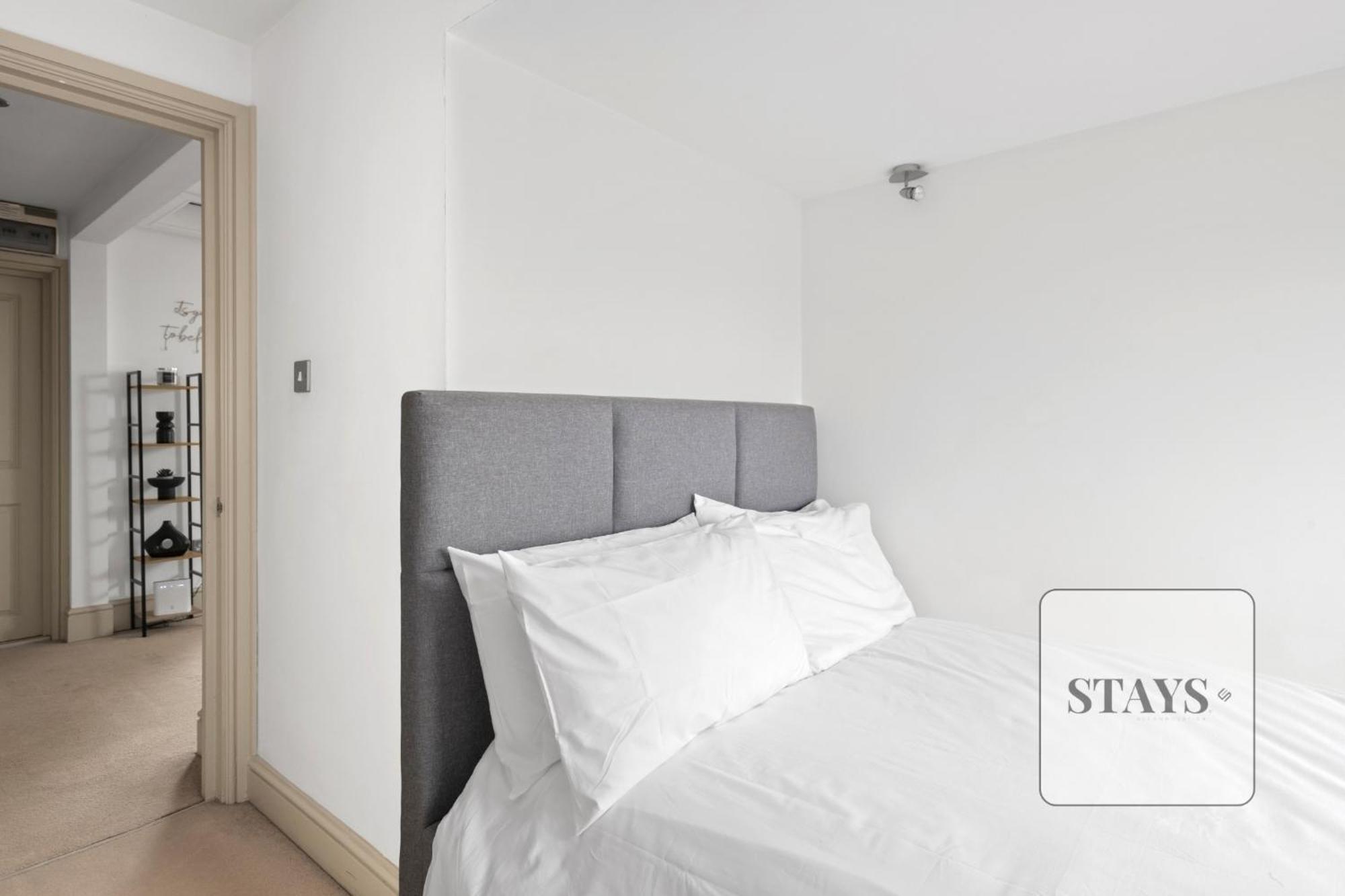 Cosy Apartment In Moulsham, Long Stays Welcome Chelmsford Exterior photo